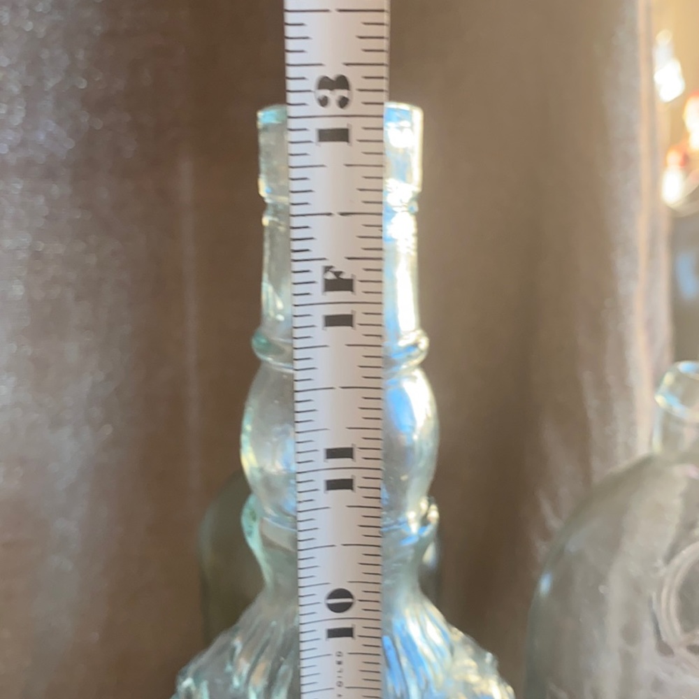 Vintage green glass decorative bottles made in Spain & Portugal - Picture 3 of 12